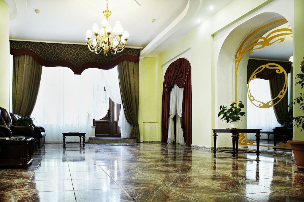Astoria Lux Dnipro Exterior foto